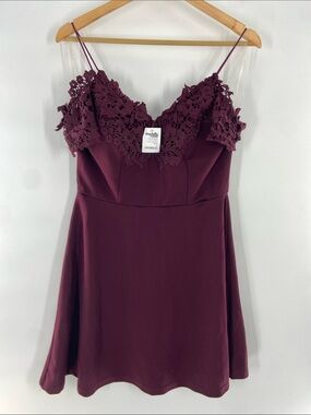 charlotte russe burgundy lace dress Charlotte Russe Dress Womens Medium Red Burgundy Lace Baddie Sexy Romantic Y2K